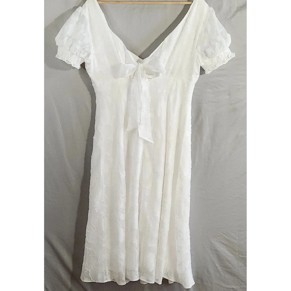 Adrianna Papell Dress Lacy Ivory Size 12 Lined Boho Embroidered Overlay Midi - Picture 7 of 16